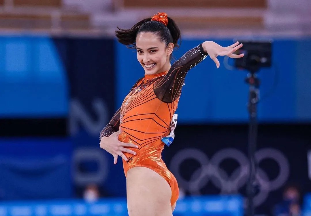 [NBA]哈登接管比赛 弧顶三分打进加罚